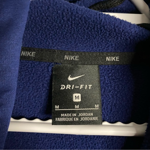 Nike Men's Blue Therma Pullover Sweatshirt Hoodie - Picture 5 of 9